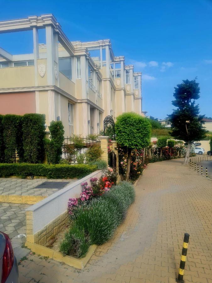 Апартамент- Вила Флоренс На 600 М От Плажа! Varna Ngoại thất bức ảnh